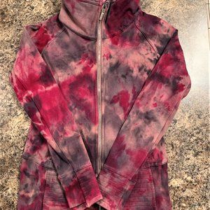 EUC LULULEMON ICE DYE ZIP UP JACKET SIZE 6